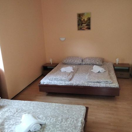 Hotel Resava Despotovac Kültér fotó