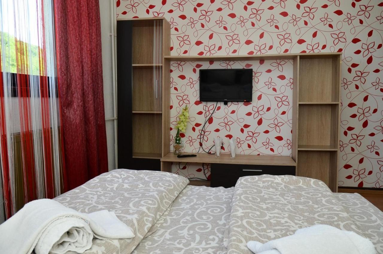 Hotel Resava Despotovac Kültér fotó